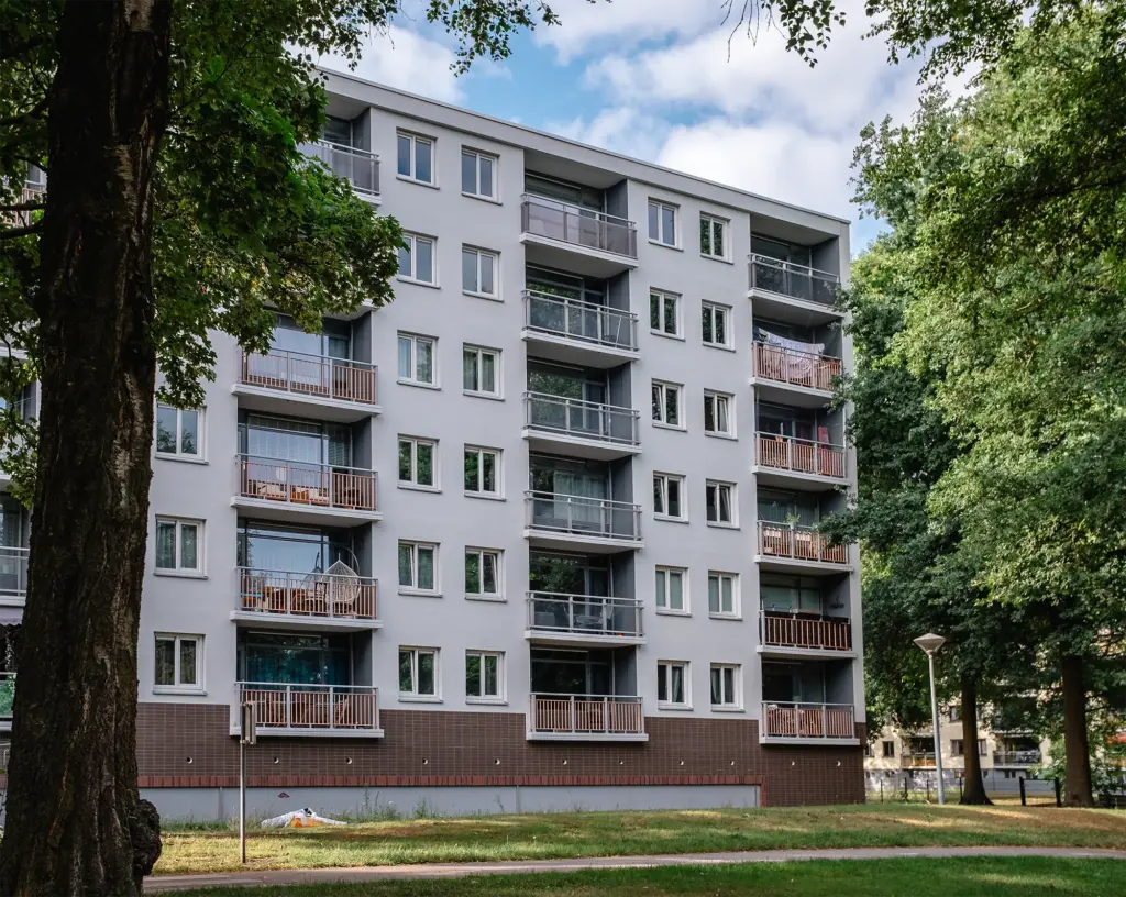 Uden – BEA 100